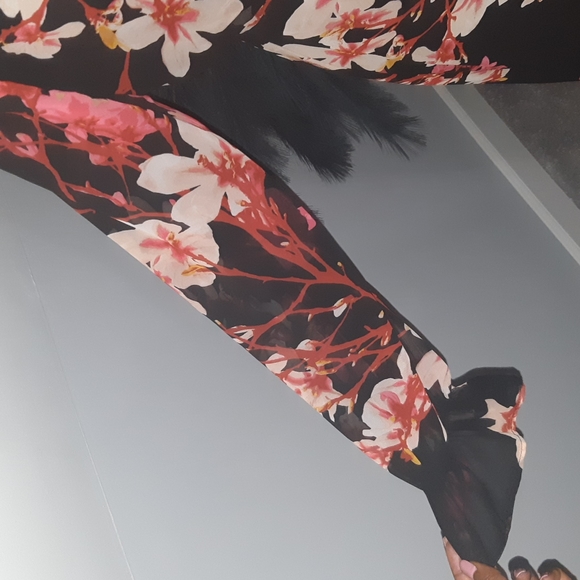 Floral Wrap Dress - Picture 4 of 7